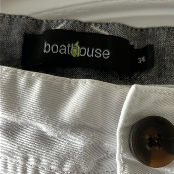 Brooks Brothers White Flat Front Shorts Lightweight Summer Essential - Picture 2 of 3